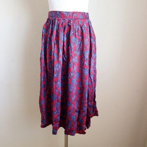 🎀BOGO FREE🎀 John Brooks red floral midi skirt